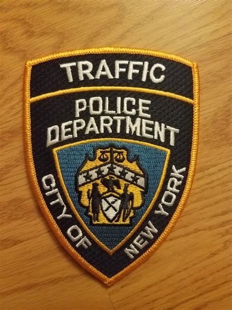 Pin by ROGER PARKS on my new york police patch collection | Police ...