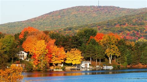 8 best places to see fall foliage in Southeast Wisconsin, Milwaukee