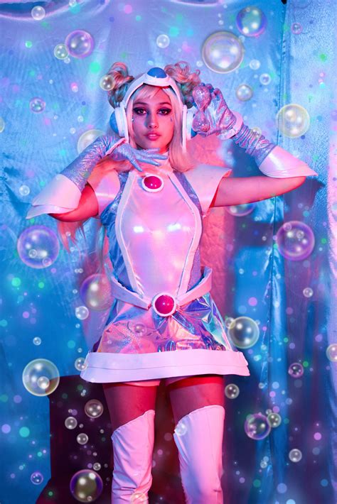 Space Groove Lux Cosplay by ShiriChu on DeviantArt