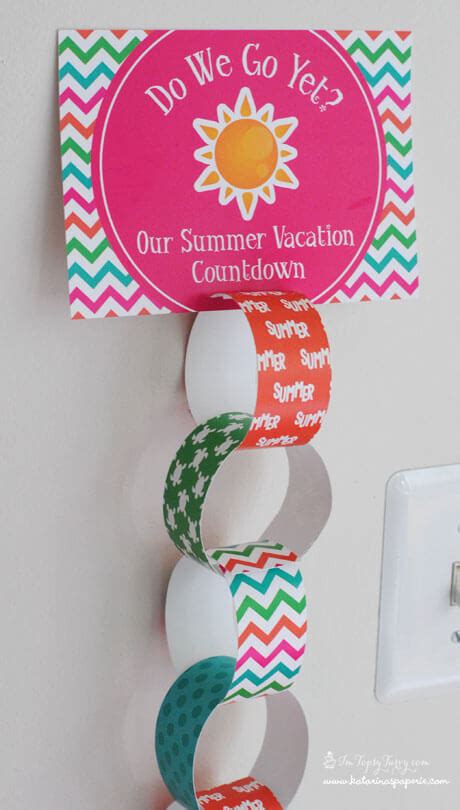 Free Printable Summer Vacation Countdown Calendar | Ashlee Marie - real ...