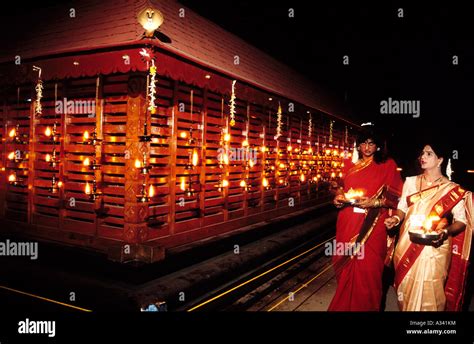 CHAMAYAVILAKKU FESTIVAL OF KOTTANKULANGARA TEMPLE IN KOLLAM KERALA Stock Photo - Alamy