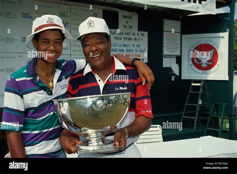 Tiger woods and earl woods 1991 hi-res stock photography and images - Alamy