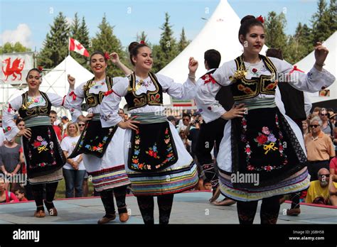 Serbian Folk Dance Ensemble Stock Photo - Alamy