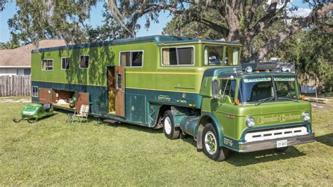 1974 Tractor Trailer Motorhome Has the Grooviest Interior Ever