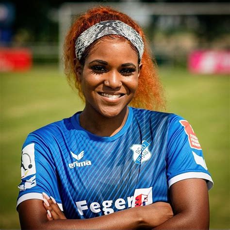 Super Falcons: Top 10 Hottest Nigerian female footballers - Pulse ...