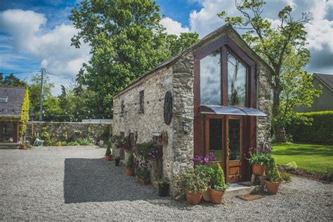 Amazing Tiny Cottage In The Irish Countryside