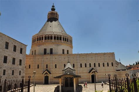 Sites in Nazareth that hold significant importance to Christianity