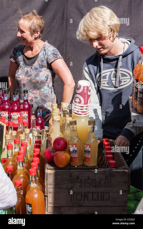 Eat Wellington Food Festival Stock Photo - Alamy