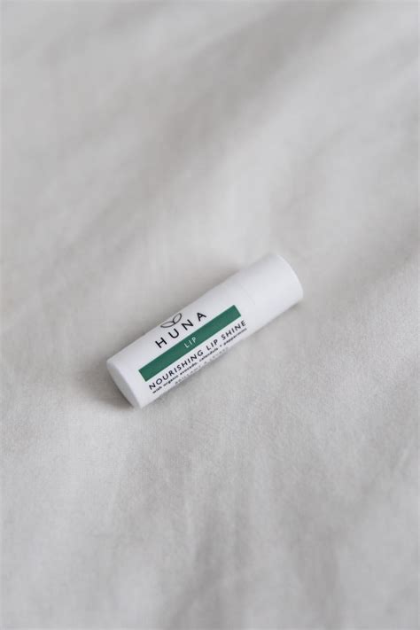 Nourishing Lip Shine - Spa Botanica