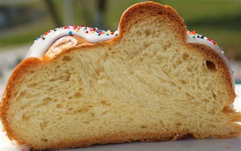 Grandma Victoria's Easter Bread Recipe | What's Cookin' Italian Style Cuisine