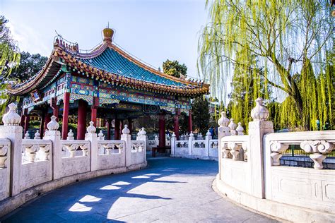 Ancient Architecture Of Beihai Park Picture And HD Photos | Free ...