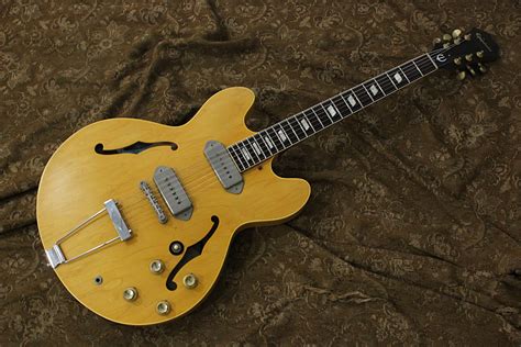 ブランド Epiphone ジョンレノンの通販 by にし's shop｜エピフォンならラクマ - エピフォン カジノ ません