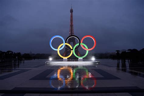 Source: Paris Olympics could use Eiffel Tower to house flame