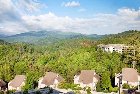 110 Mountain Loft Dr, Gatlinburg, TN 37738 – Travelers Exchange Club