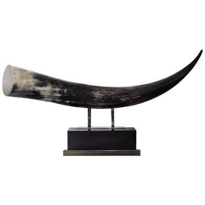 Large Dramatic Horn Sculpture For Sale at 1stDibs