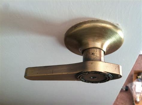 removing Kwikset door lever with no visible pinholes? - DoItYourself.com Community Forums