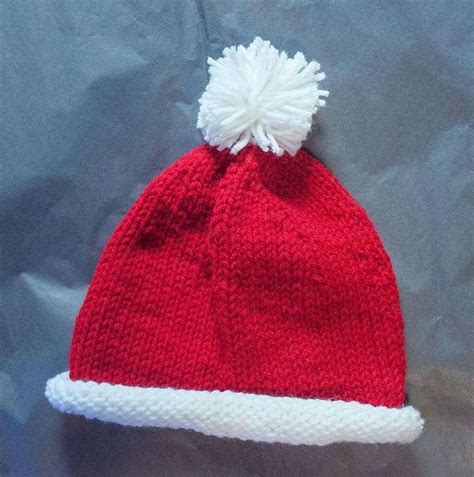 Santa Baby Hat | AllFreeKnitting.com