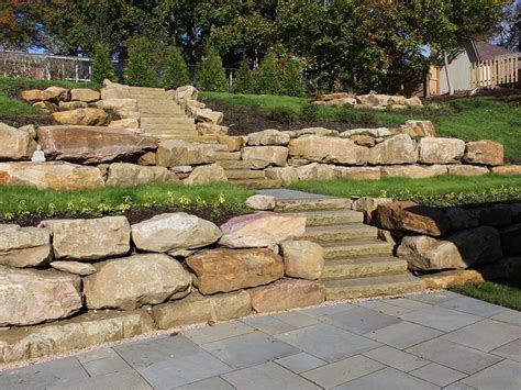 sandstone-boulder-retaining-wall-2 | Wichman Landscape