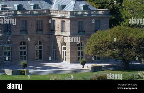 Newport mansions Stock Videos & Footage - HD and 4K Video Clips - Alamy