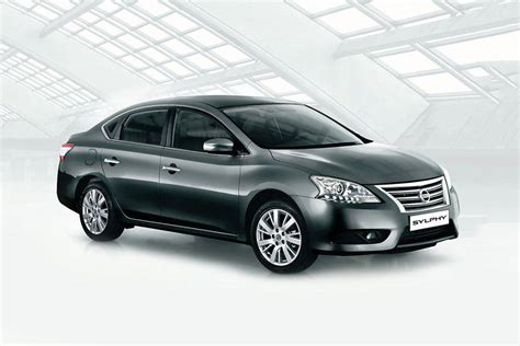 Discontinued Nissan Sylphy Features & Specs | Zigwheels