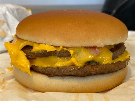 McDonald's Triple Cheeseburger - Price, Review & Calories - UK 2020