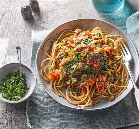 Sardine tomato pasta with gremolata - Good Food Middle East