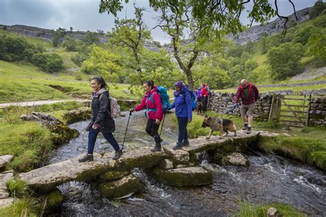 Walking - Yorkshire Dales National Park : Yorkshire Dales National Park