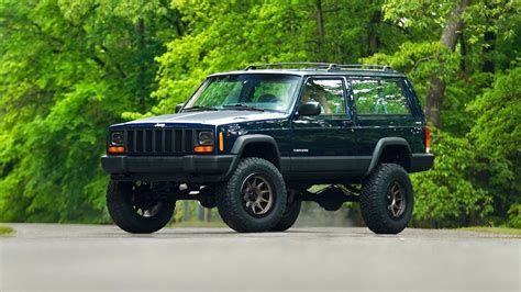 2000 Jeep Cherokee | Davis Autosports