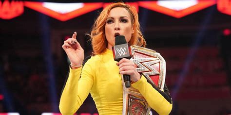 Becky Lynch's New Hairstyle Teases Her Inevitable WWE Return