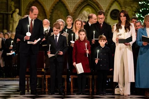 Prince William and Kate Middleton's Christmas card divides fans