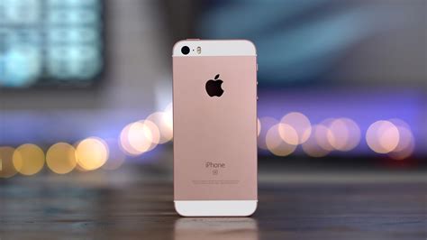 Apple's 32GB iPhone SE is the perfect backup phone at $70 (Refurb, Orig ...