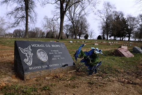 Ferguson Market owner disputes new Michael Brown documentary | Law and order | stltoday.com