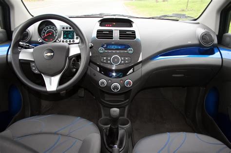 Chevrolet Spark interior – Turatii