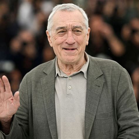 A Guide to Father of 7 Robert De Niro's Sprawling Family Tree - TampaScoop