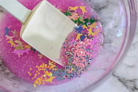 How To Make Fun And Sparkly Unicorn Slime - Run To Radiance