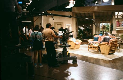 Behind-the-Scenes Photos and Surprising Facts from 13 Classic TV Series ...