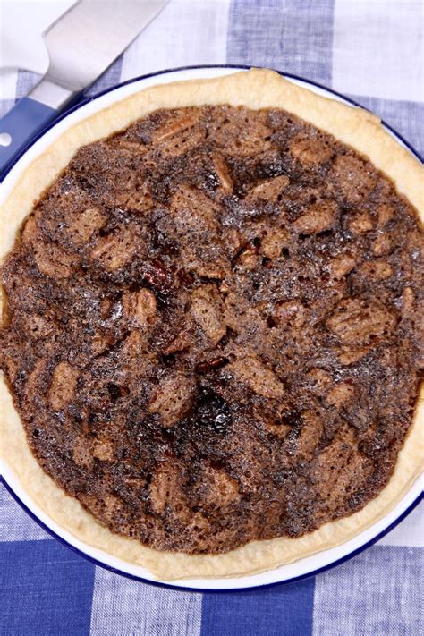 Brown Sugar Pecan Pie - Miss in the Kitchen