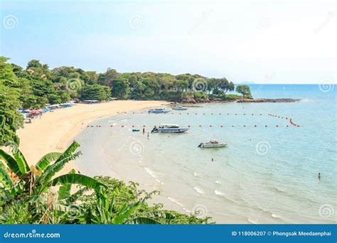 Sea Beach of Pattaya Beach at Chonburi Province of Thailand. Editorial Photography - Image of ...