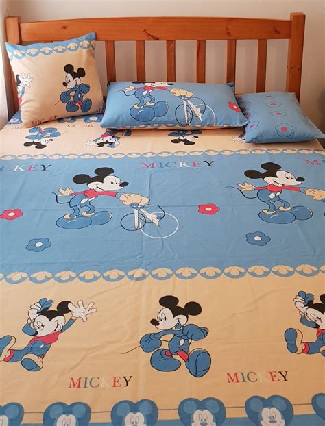 Kids Bedsheet & Pillow Cases Set Mickey - ApparelBay Sri Lanka