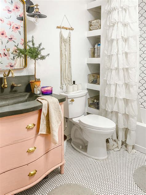 easy bathroom organization ideas - Lolly Jane