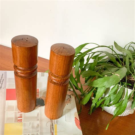 WOODEN SALT & PEPPER SHAKERS