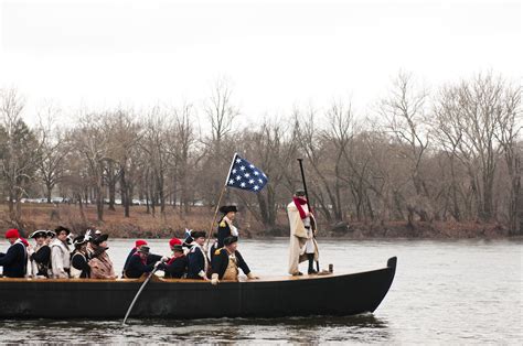 Washington Crosses the Delaware River - Crossroads of the American Revolution