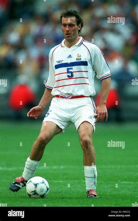 Laurent blanc 1998 hi-res stock photography and images - Alamy