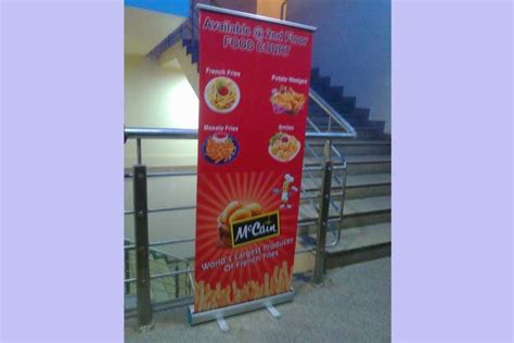 Commercial Display Stand at Rs 2800/piece(s) | Display Stand in ...