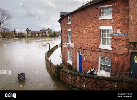 River severn flooding hi-res stock photography and images - Alamy