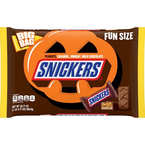 SNICKERS Chocolate Candy, Halloween FUN SIZE, 20.77 oz bag - Walmart.com - Walmart.com