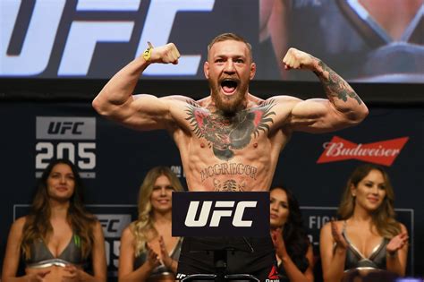 UFC 205 live: Conor McGregor knocks out Eddie Alvarez to win the ...