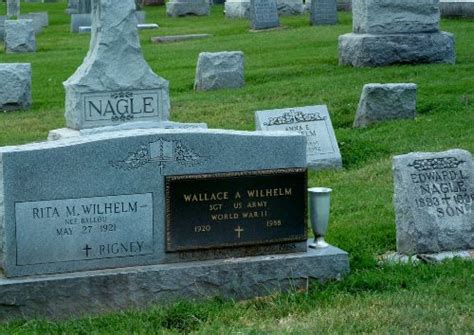 Veterans Graves Mount Carmel Cemetery - Belleville - TracesOfWar.com