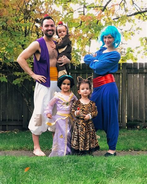 Aladdin Family Halloween Costume - Costume Yeti