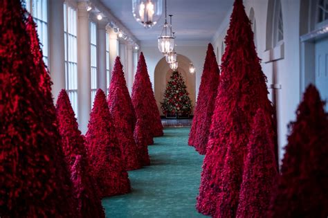 Melania Trump didn’t show up to explain her spooky Christmas ...